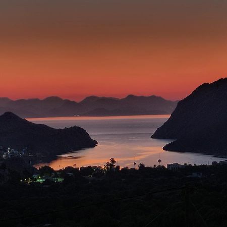 Symi Sunshine Apartment エクステリア 写真
