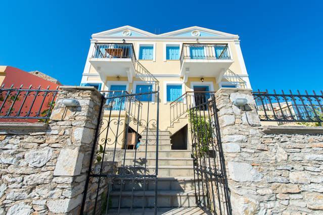 Symi Sunshine Apartment エクステリア 写真