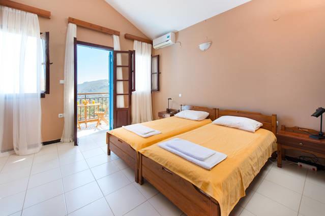 Symi Sunshine Apartment エクステリア 写真