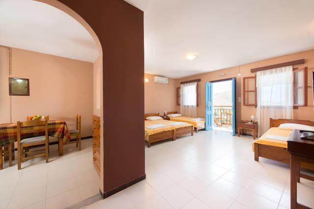 Symi Sunshine Apartment エクステリア 写真